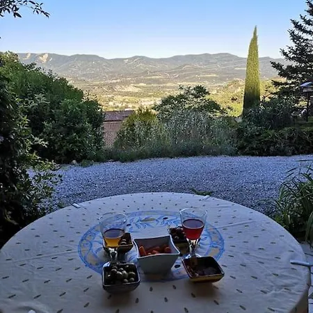 Studio Au Calme Pres De Sisteron Holiday home *