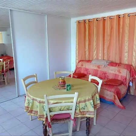 Studio Au Calme Pres De Sisteron Holiday home Peipin